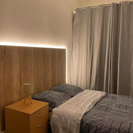 Super Cozy Avec Stationnement Gratuit 생테티엔
